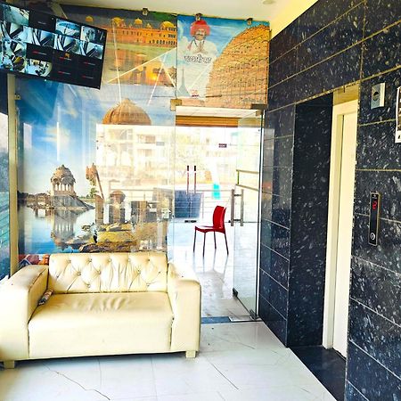 ג'איפור Hotel Hari Inn מראה חיצוני תמונה