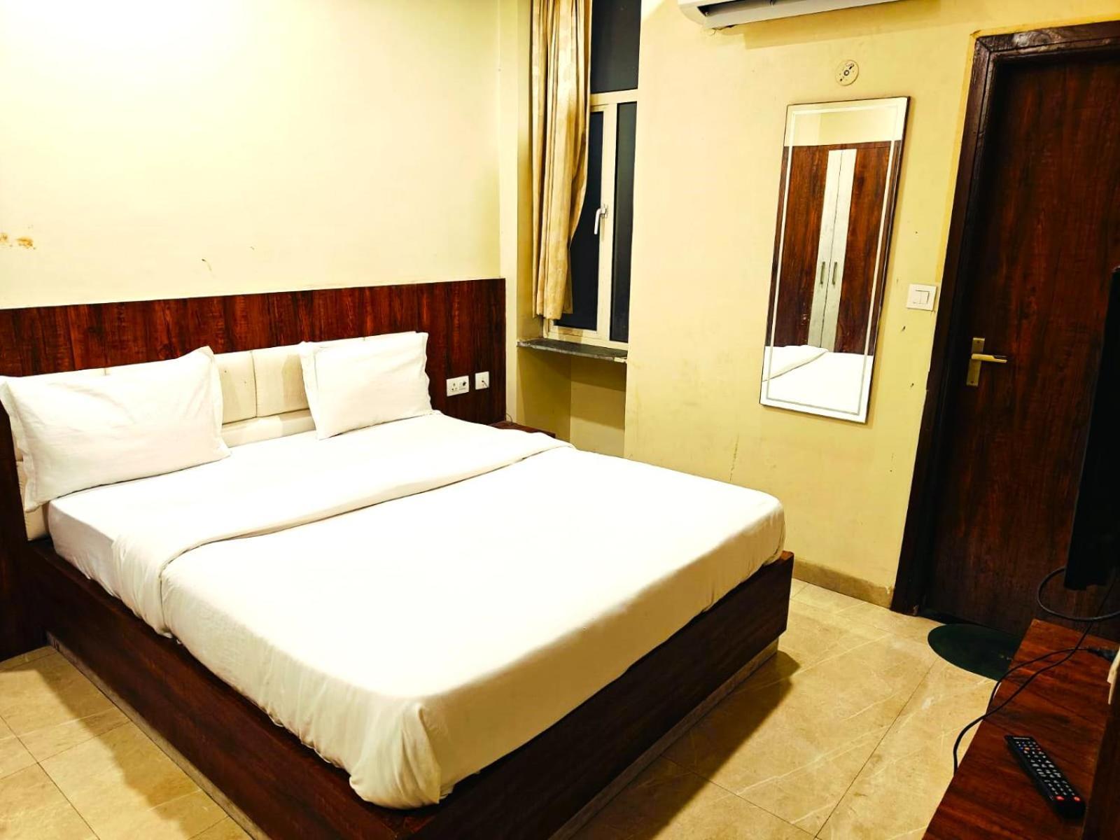 ג'איפור Hotel Hari Inn מראה חיצוני תמונה